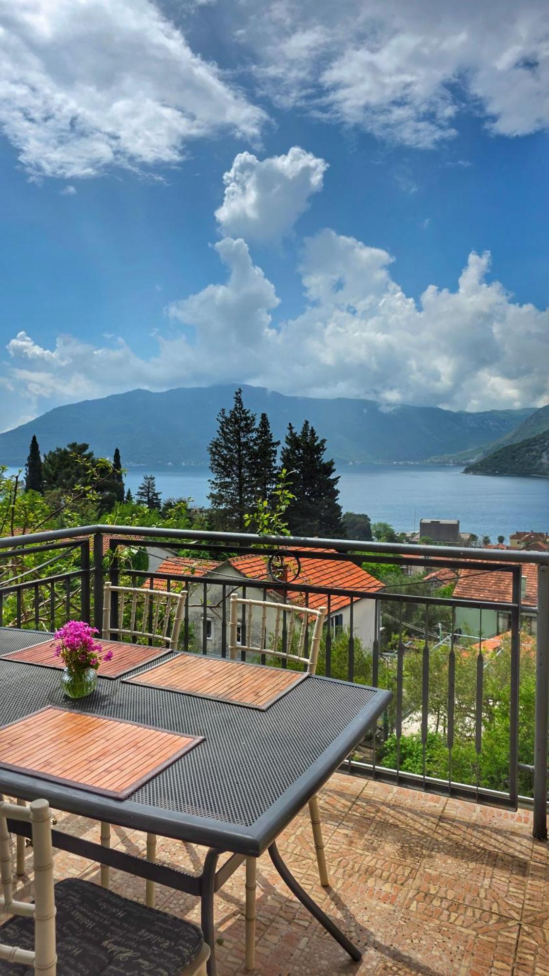 Apartment Mint&Rose Risan Εξωτερικό φωτογραφία